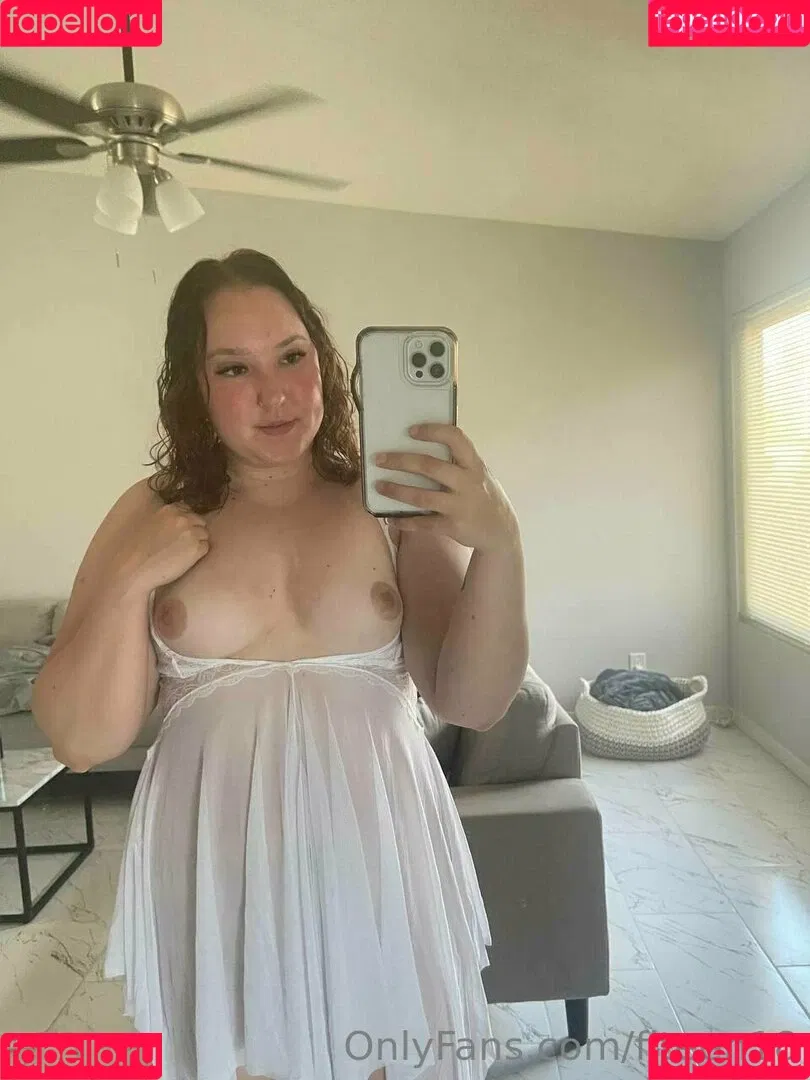 fiteen18 / nikinina178 Onlyfans Photo Gallery 