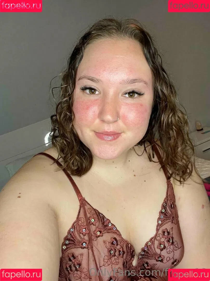 fiteen18 / nikinina178 Onlyfans Photo Gallery 