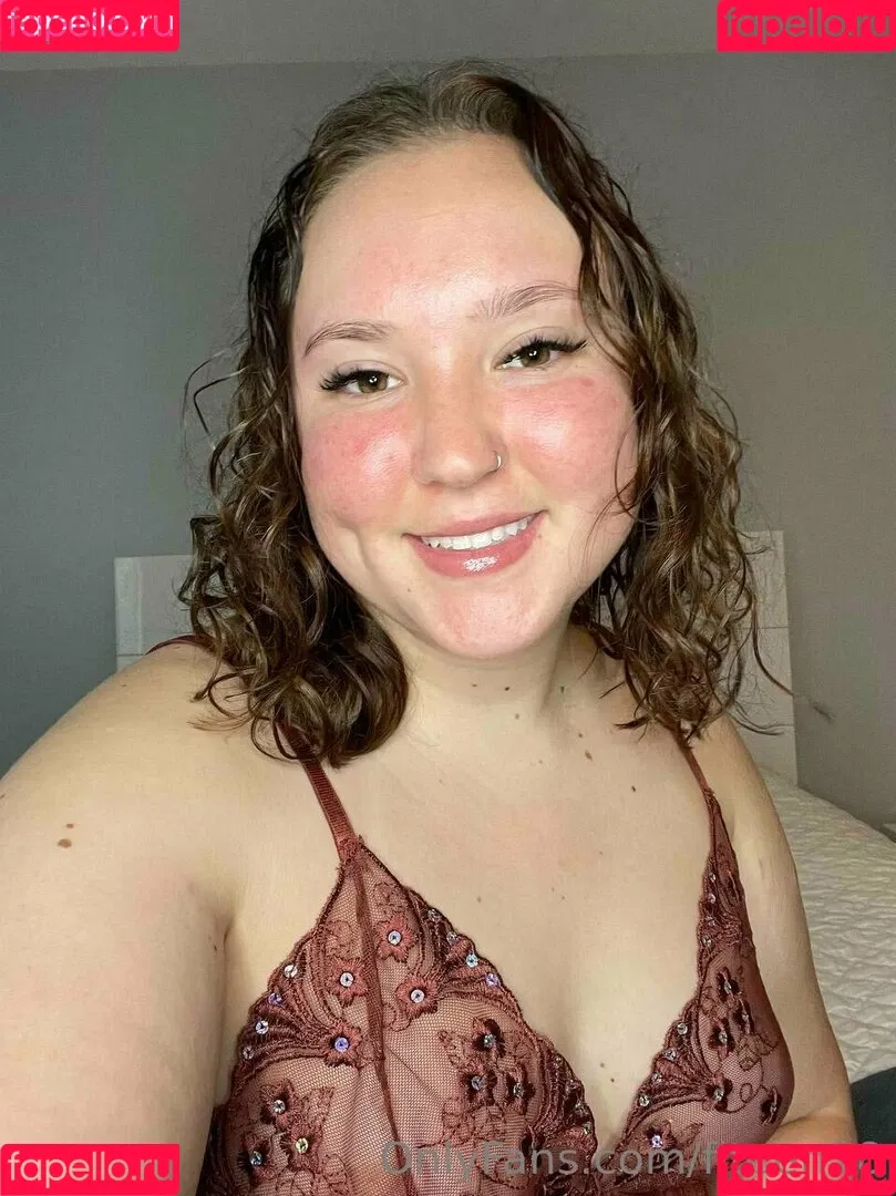 fiteen18 / nikinina178 Onlyfans Photo Gallery 