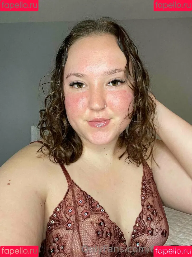 fiteen18 / nikinina178 Onlyfans Photo Gallery 