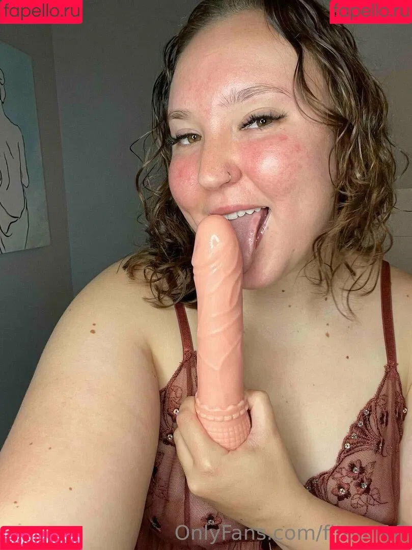 fiteen18 / nikinina178 Onlyfans Photo Gallery 