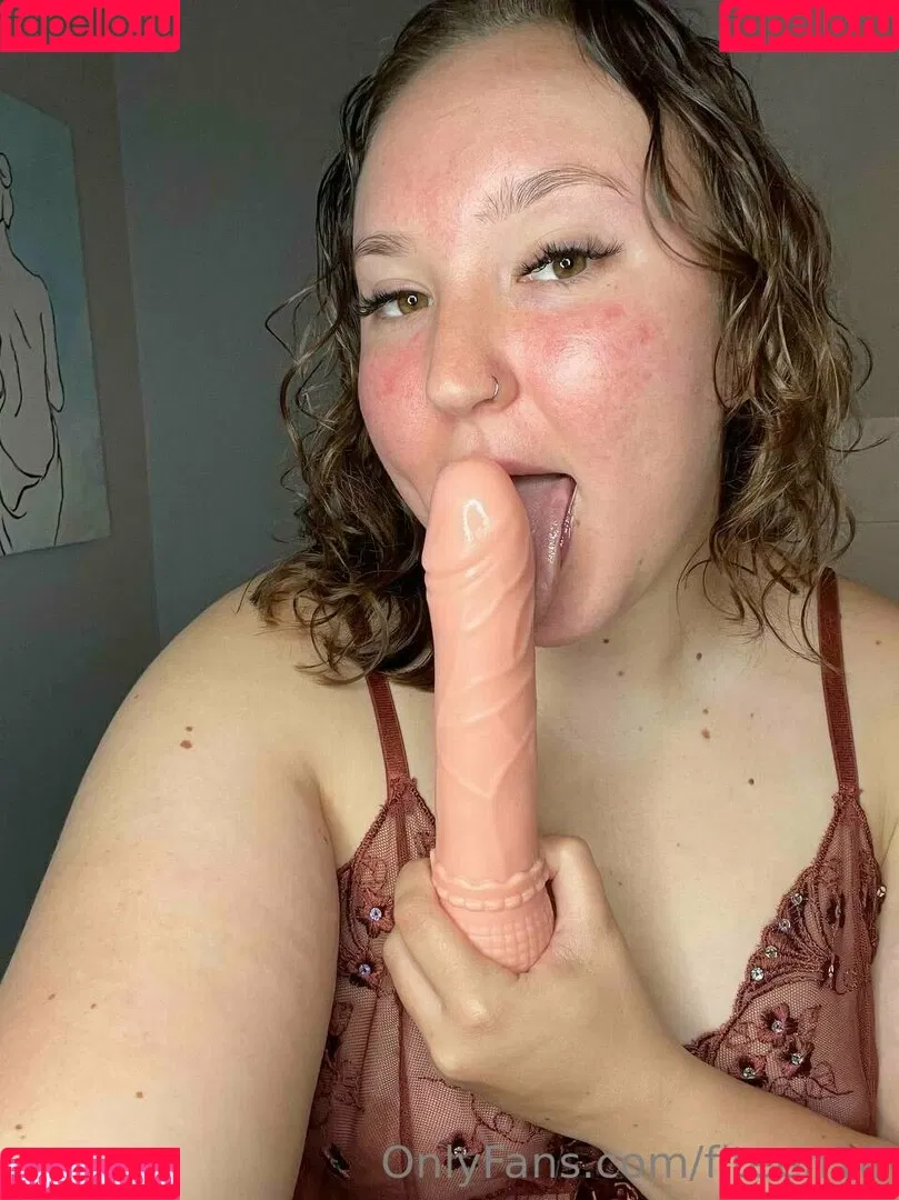 fiteen18 / nikinina178 Onlyfans Photo Gallery 