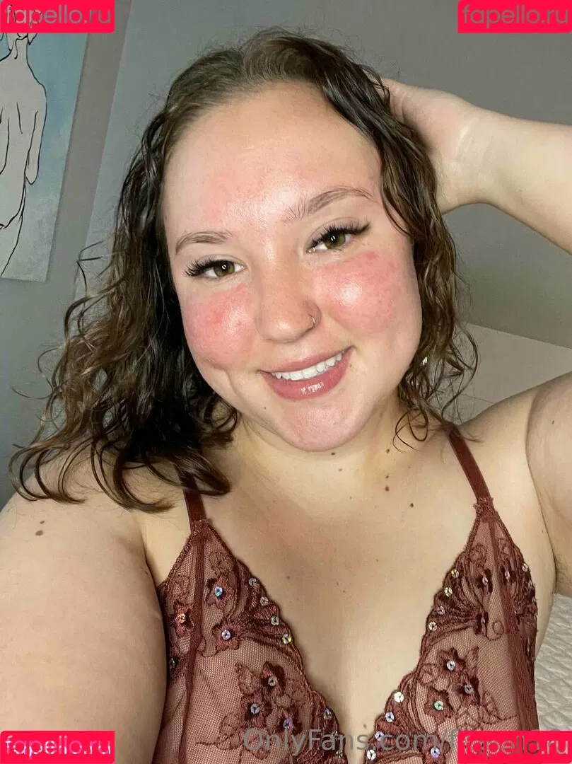 fiteen18 / nikinina178 Onlyfans Photo Gallery 