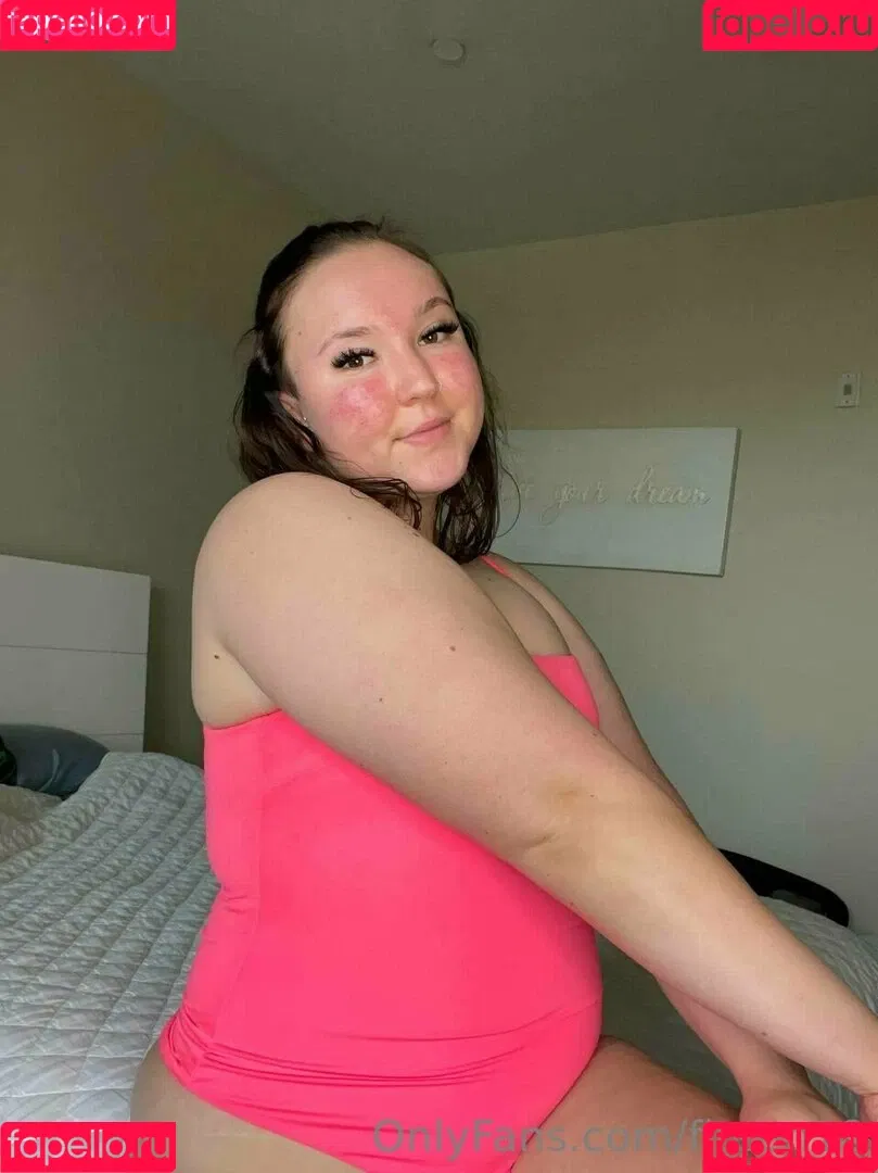 fiteen18 / nikinina178 Onlyfans Photo Gallery 