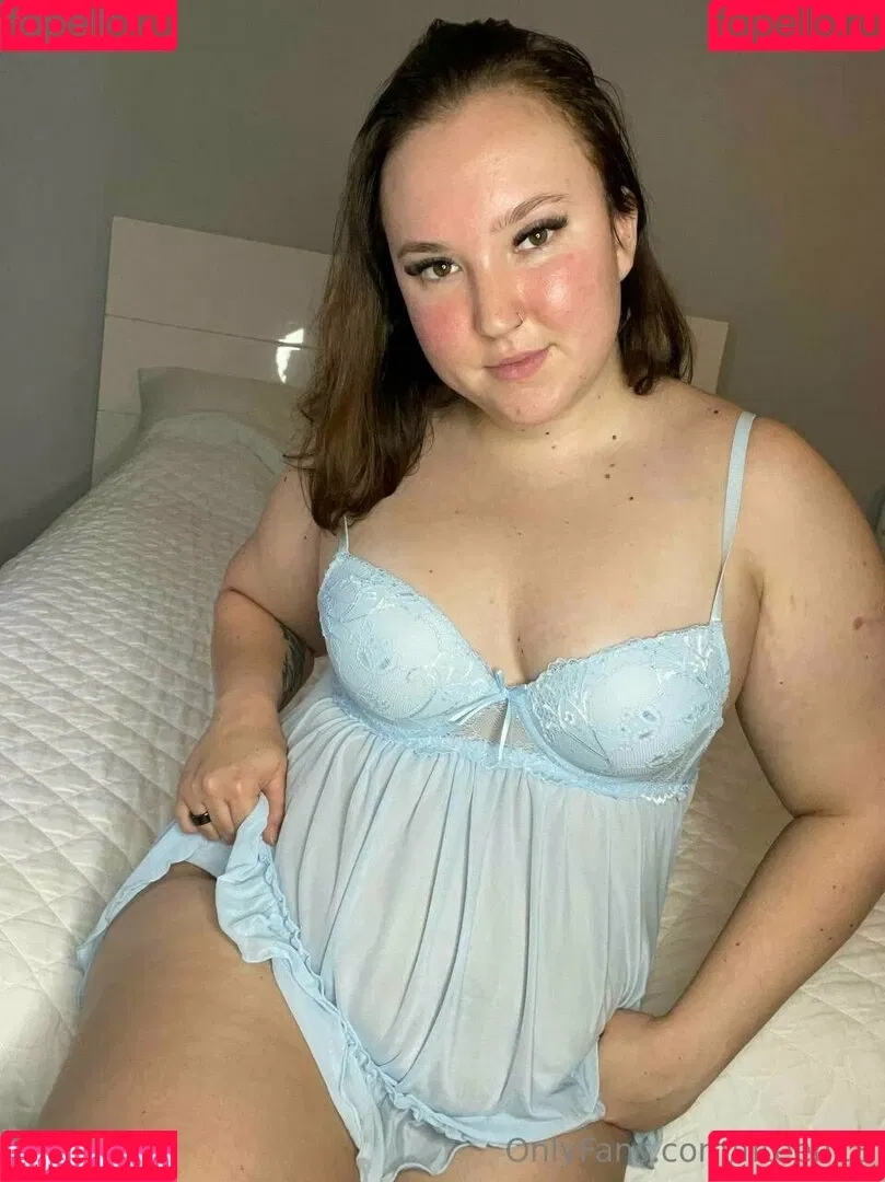 fiteen18 / nikinina178 Onlyfans Photo Gallery 