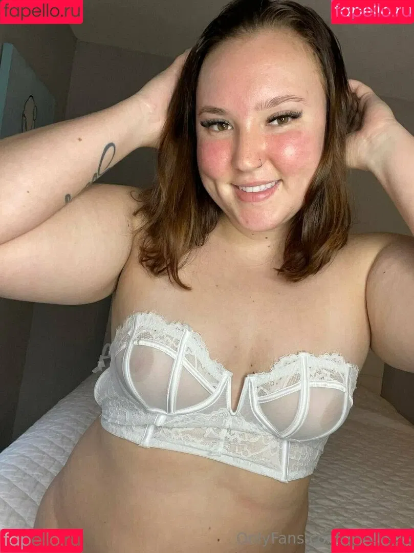 fiteen18 / nikinina178 Onlyfans Photo Gallery 