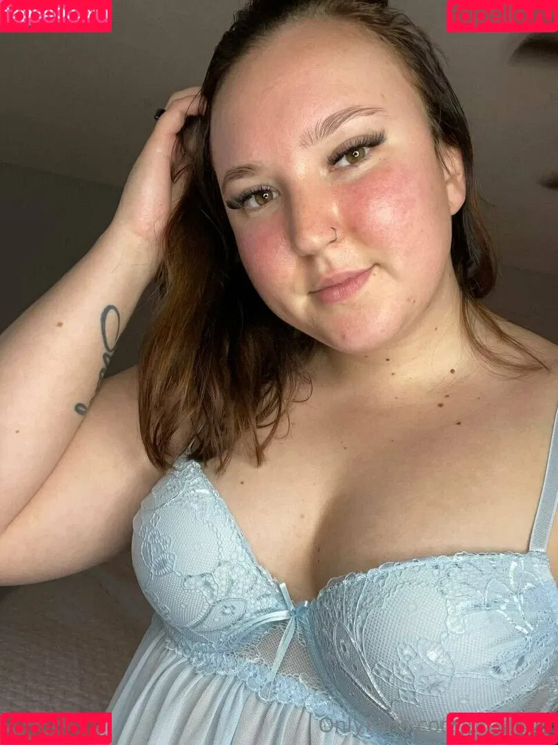 fiteen18 / nikinina178 Onlyfans Photo Gallery 
