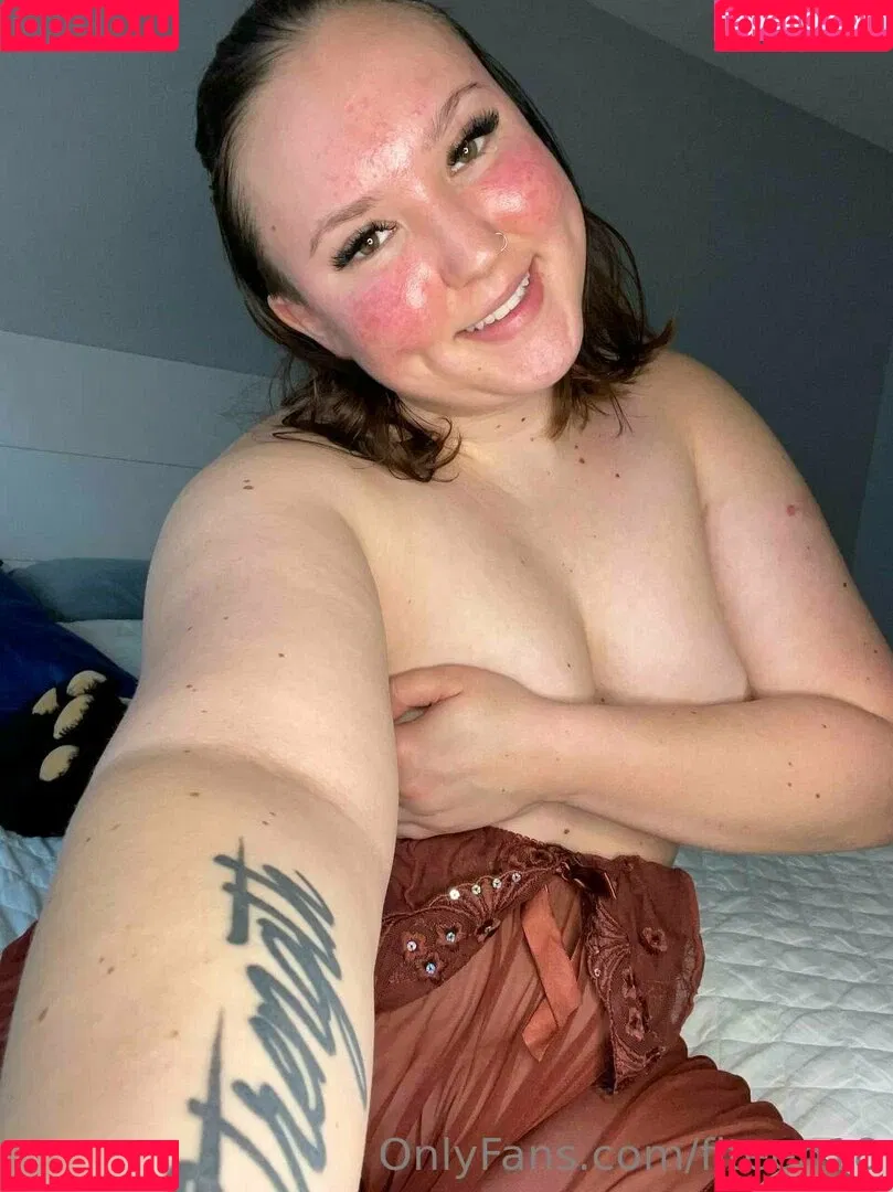 fiteen18 / nikinina178 Onlyfans Photo Gallery 