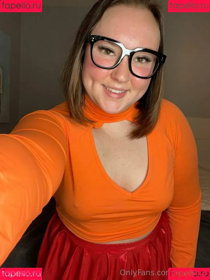 fiteen18 / nikinina178 Onlyfans Photo Gallery 