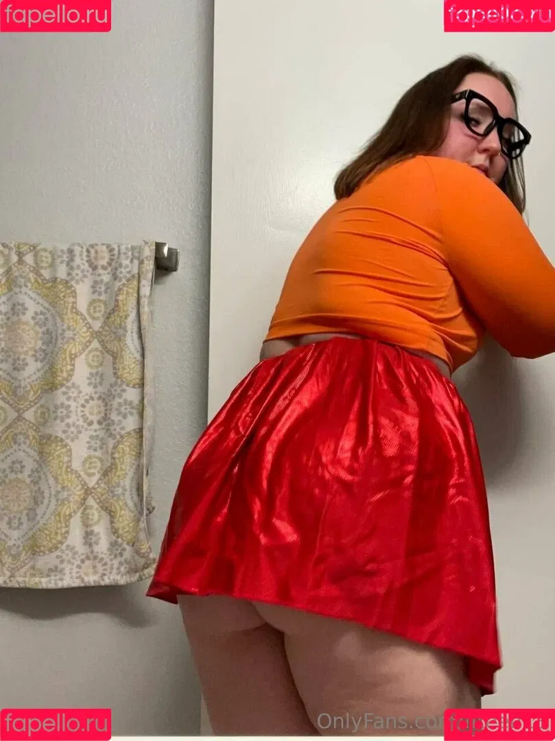 fiteen18 / nikinina178 Onlyfans Photo Gallery 