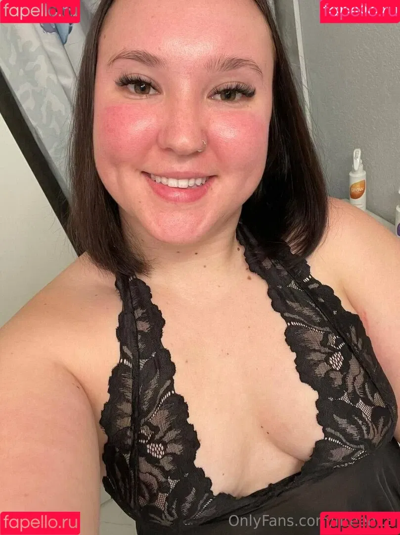 fiteen18 / nikinina178 Onlyfans Photo Gallery 