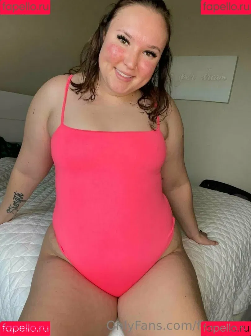 fiteen18 / nikinina178 Onlyfans Photo Gallery 