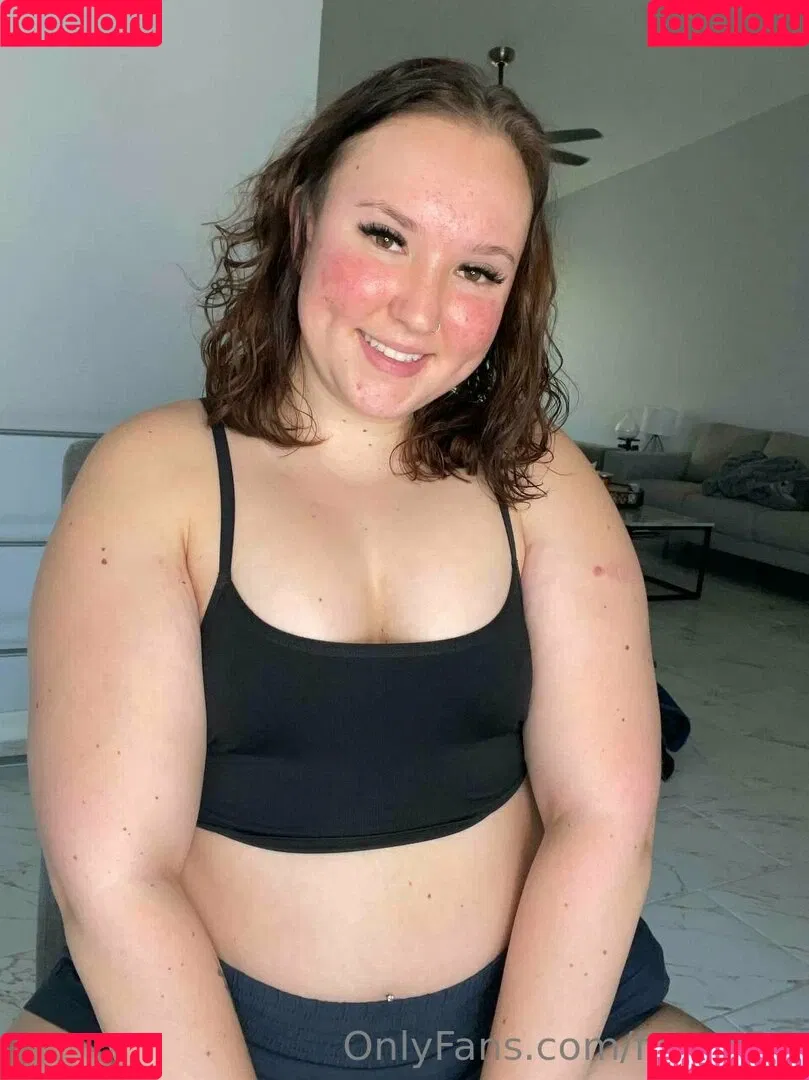 fiteen18 / nikinina178 Onlyfans Photo Gallery 