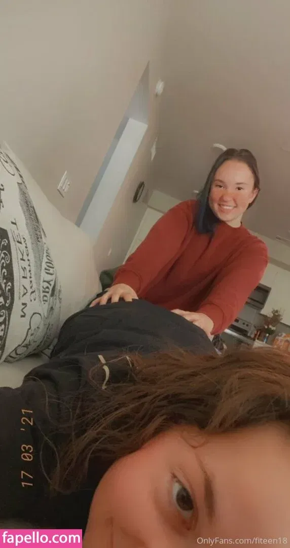 fiteen18 / nikinina178 Onlyfans Photo Gallery 