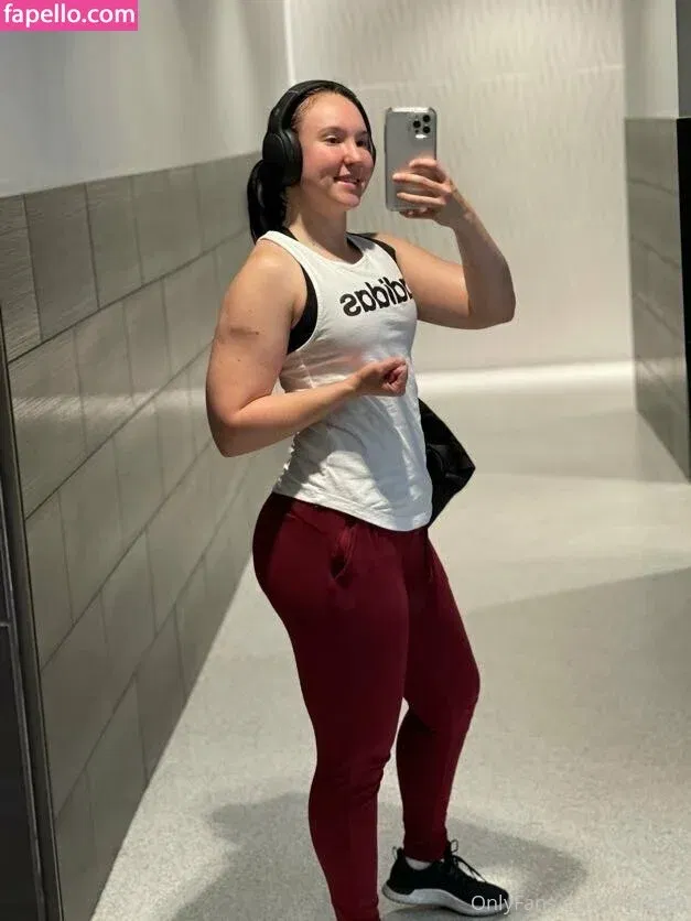 fiteen18 / nikinina178 Onlyfans Photo Gallery 