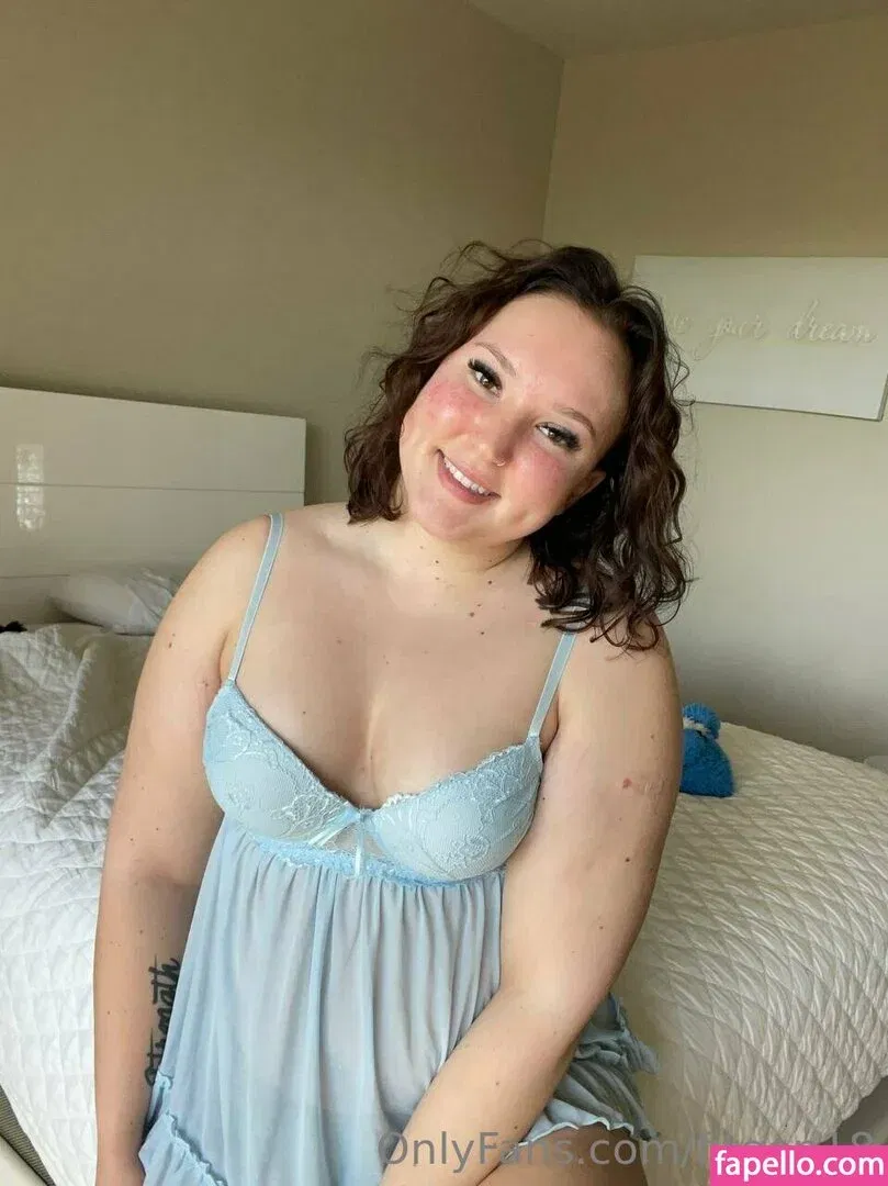 fiteen18 / nikinina178 Onlyfans Photo Gallery 