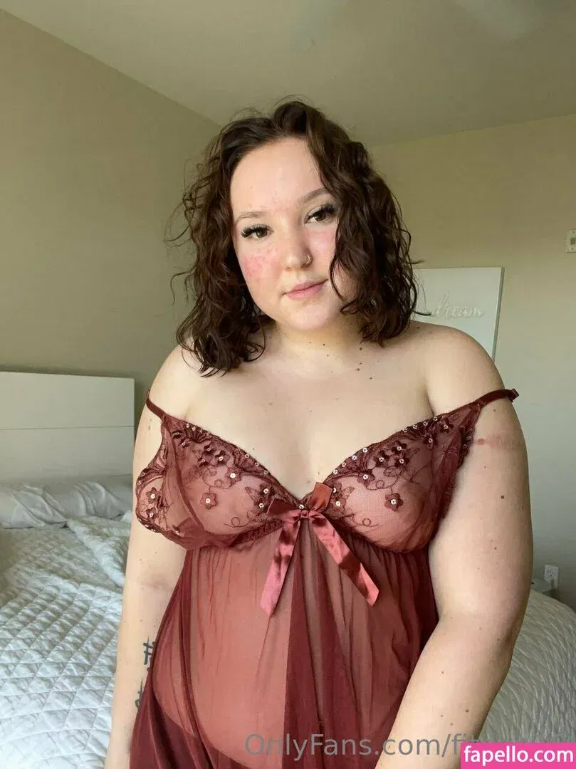 fiteen18 / nikinina178 Onlyfans Photo Gallery 