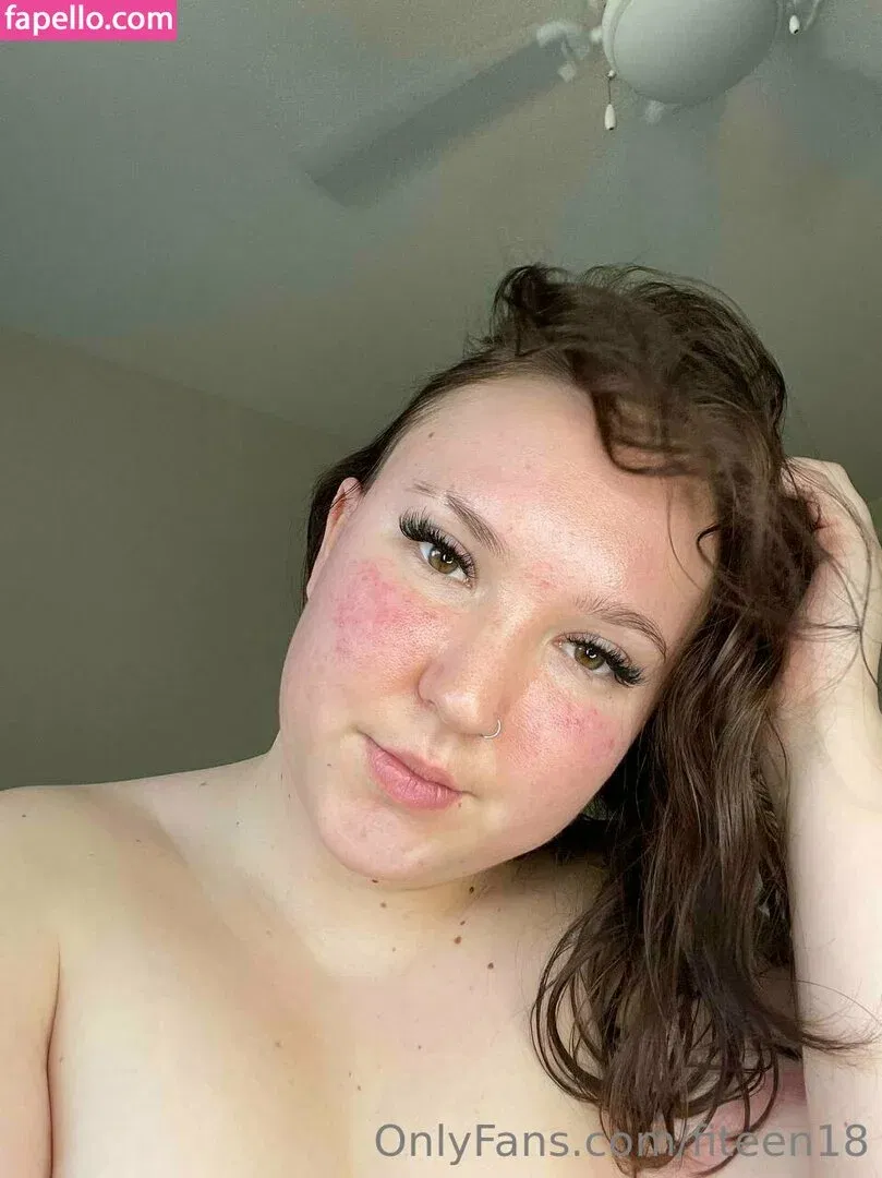 fiteen18 / nikinina178 Onlyfans Photo Gallery 