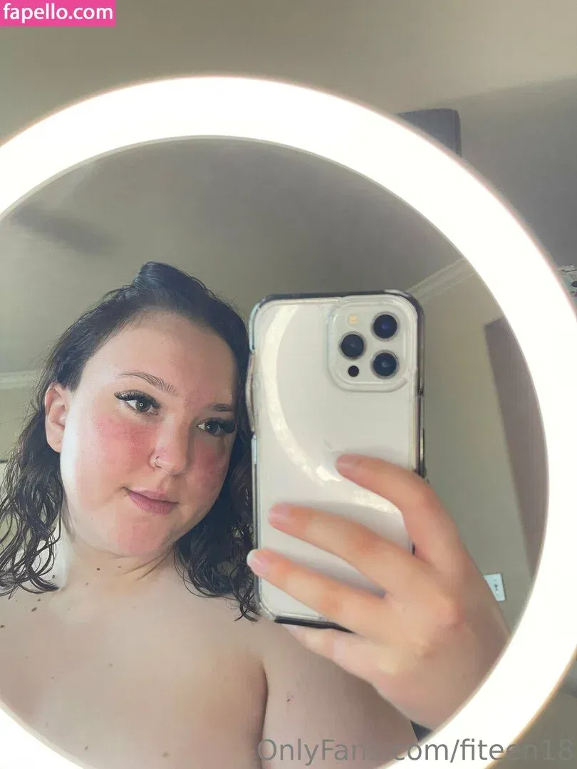 fiteen18 / nikinina178 Onlyfans Photo Gallery 