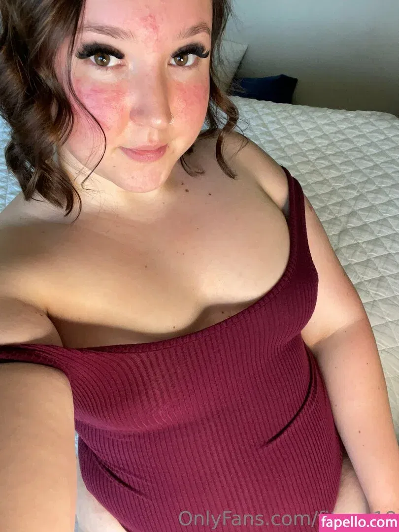 fiteen18 / nikinina178 Onlyfans Photo Gallery 