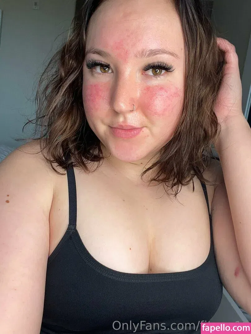 fiteen18 / nikinina178 Onlyfans Photo Gallery 