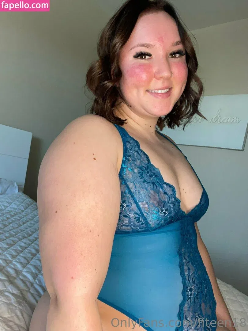 fiteen18 / nikinina178 Onlyfans Photo Gallery 