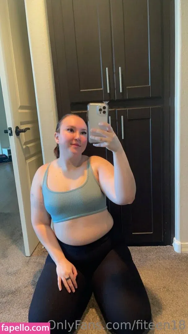 fiteen18 / nikinina178 Onlyfans Photo Gallery 