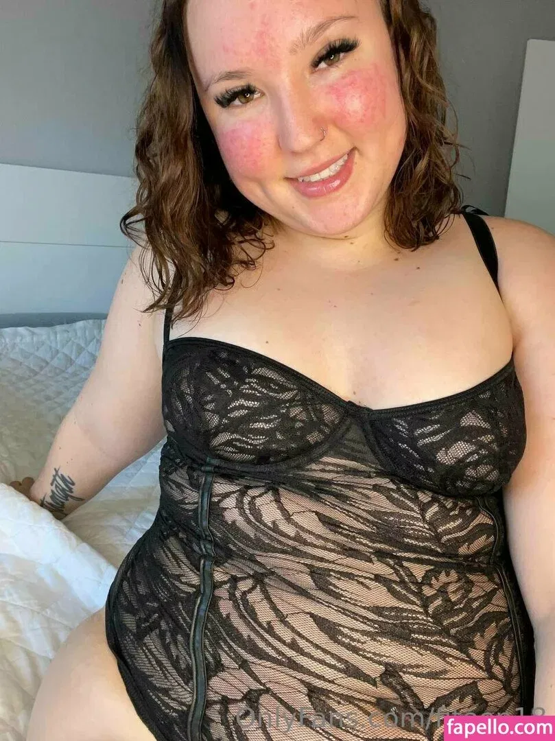 fiteen18 / nikinina178 Onlyfans Photo Gallery 