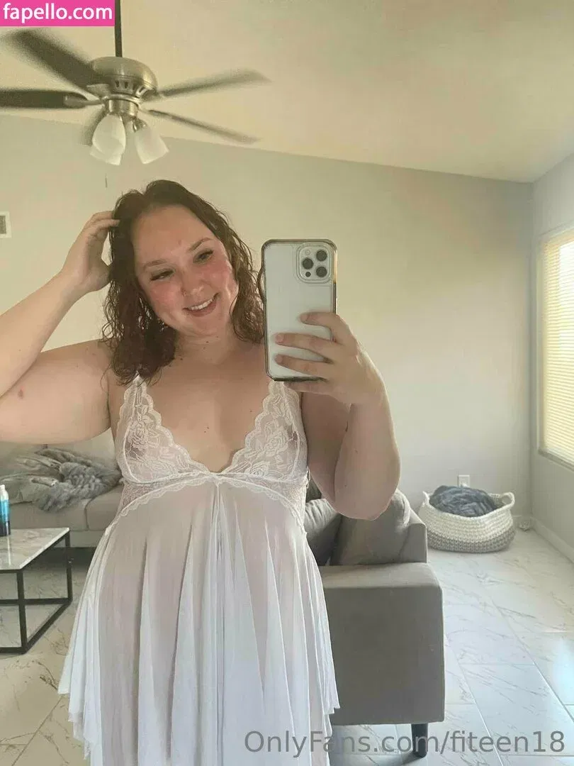 fiteen18 / nikinina178 Onlyfans Photo Gallery 