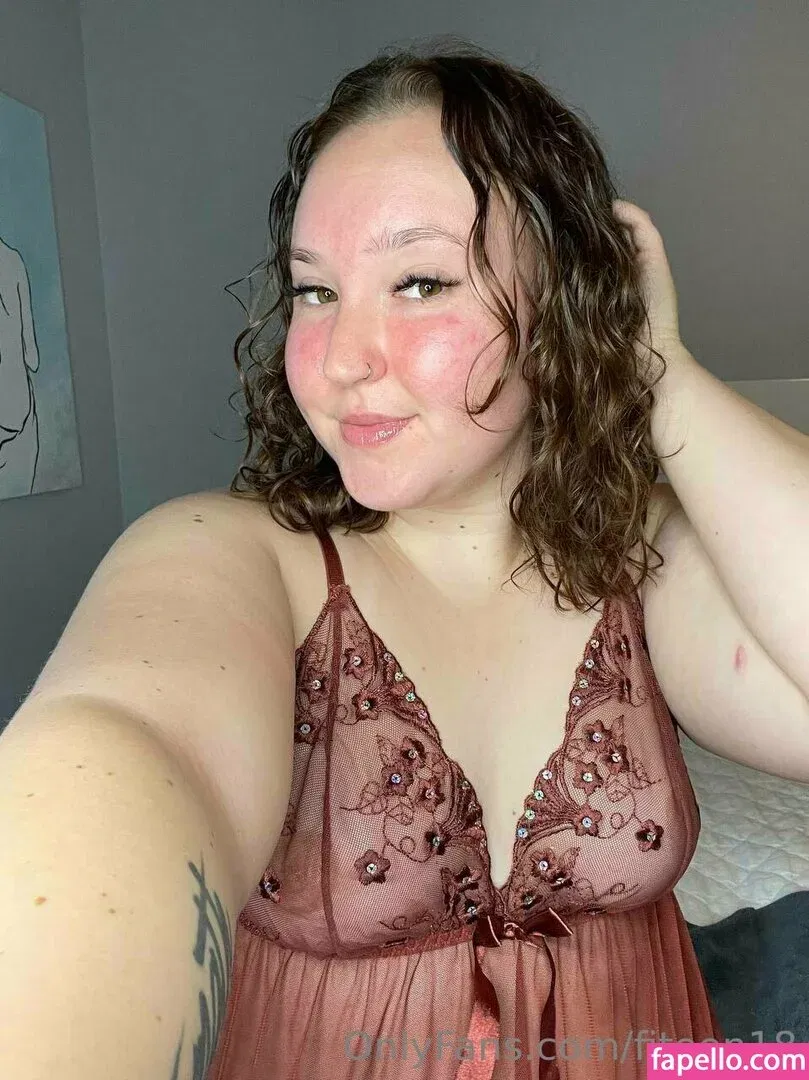 fiteen18 / nikinina178 Onlyfans Photo Gallery 