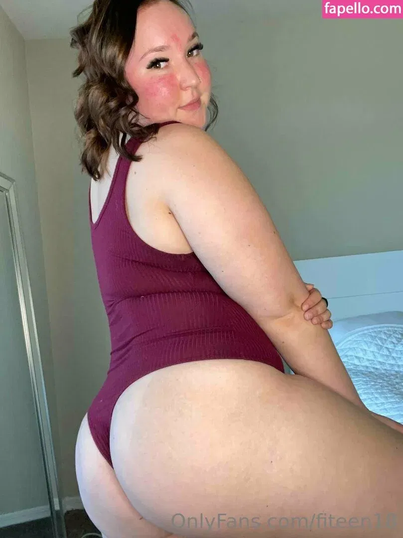 fiteen18 / nikinina178 Onlyfans Photo Gallery 