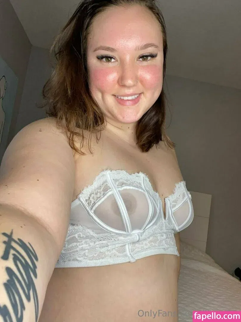 fiteen18 / nikinina178 Onlyfans Photo Gallery 