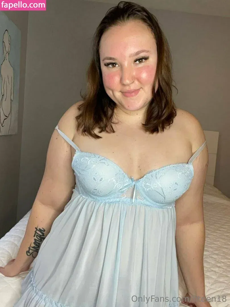 fiteen18 / nikinina178 Onlyfans Photo Gallery 