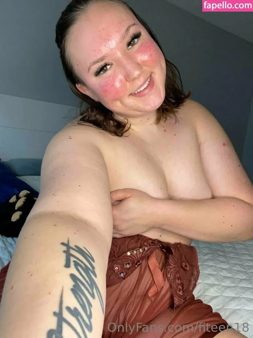 fiteen18 / nikinina178 Onlyfans Photo Gallery 