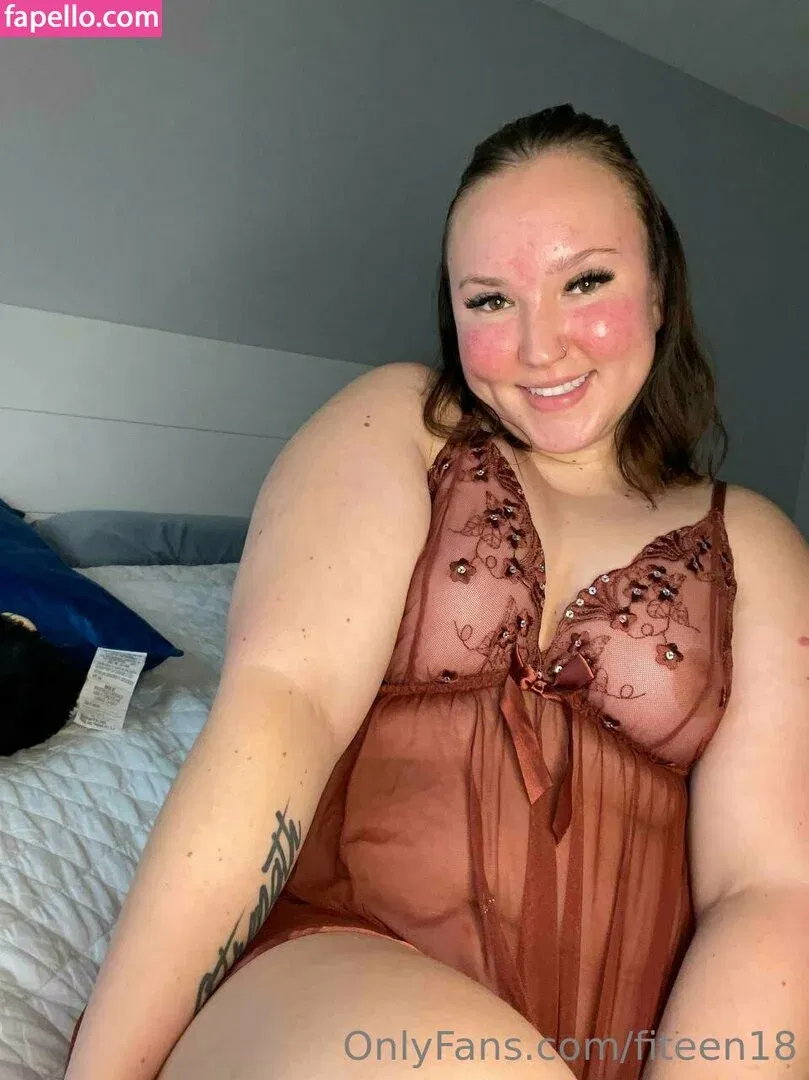 fiteen18 / nikinina178 Onlyfans Photo Gallery 