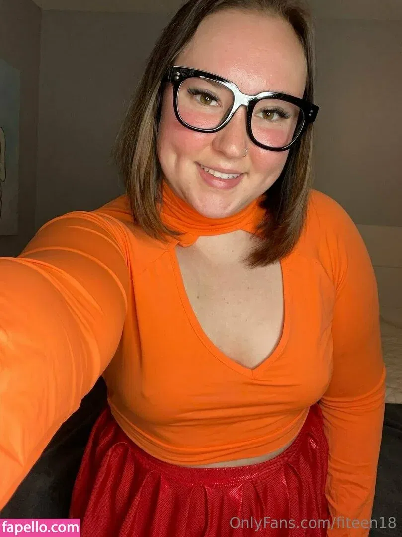 fiteen18 / nikinina178 Onlyfans Photo Gallery 