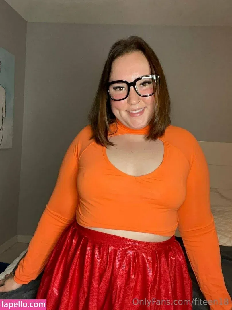 fiteen18 / nikinina178 Onlyfans Photo Gallery 