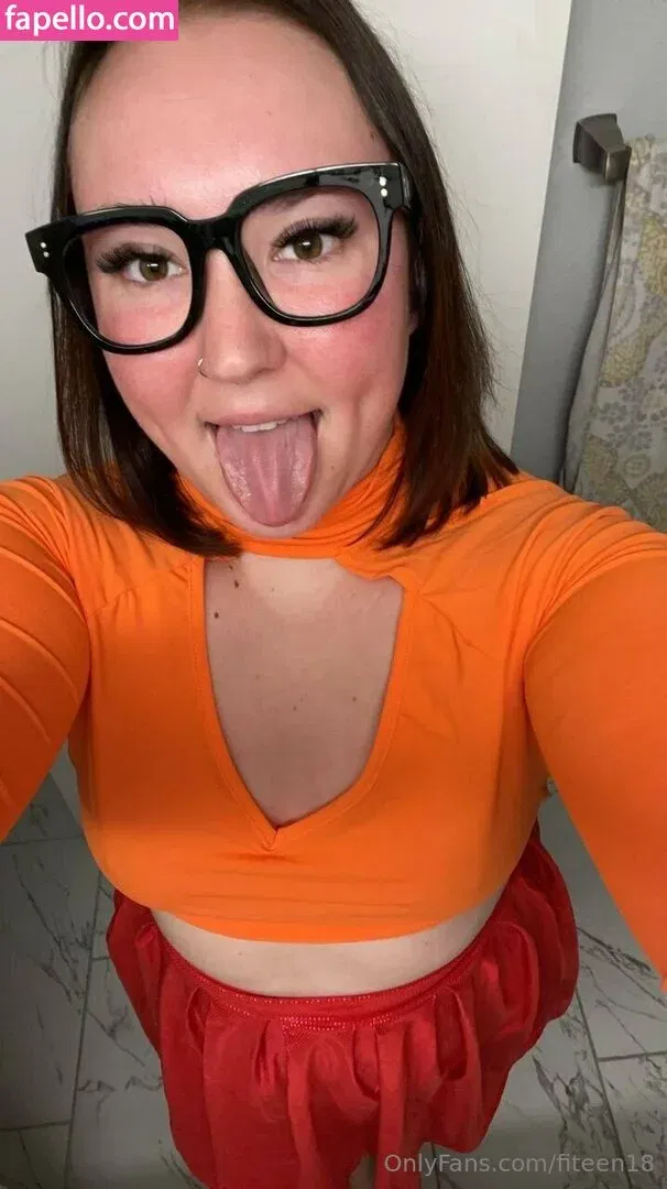 fiteen18 / nikinina178 Onlyfans Photo Gallery 