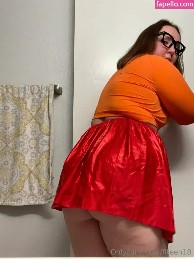 fiteen18 / nikinina178 Onlyfans Photo Gallery 