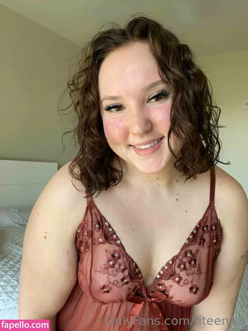 fiteen18 / nikinina178 Onlyfans Photo Gallery 