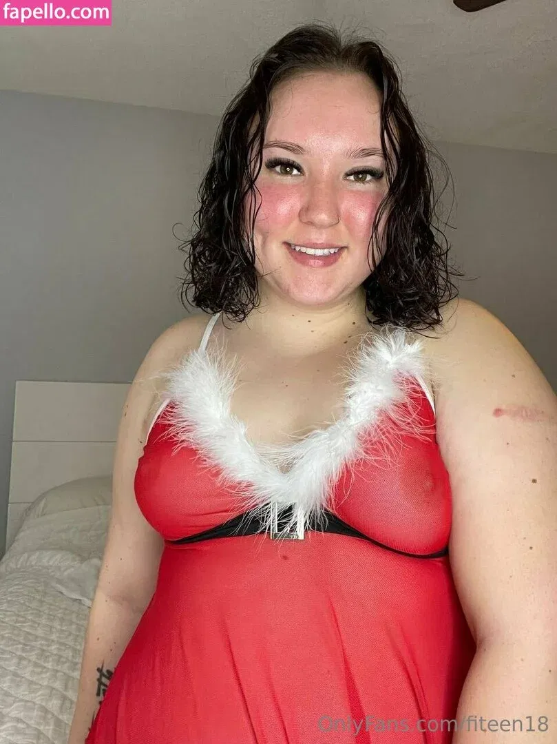 fiteen18 / nikinina178 Onlyfans Photo Gallery 