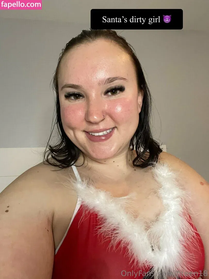 fiteen18 / nikinina178 Onlyfans Photo Gallery 