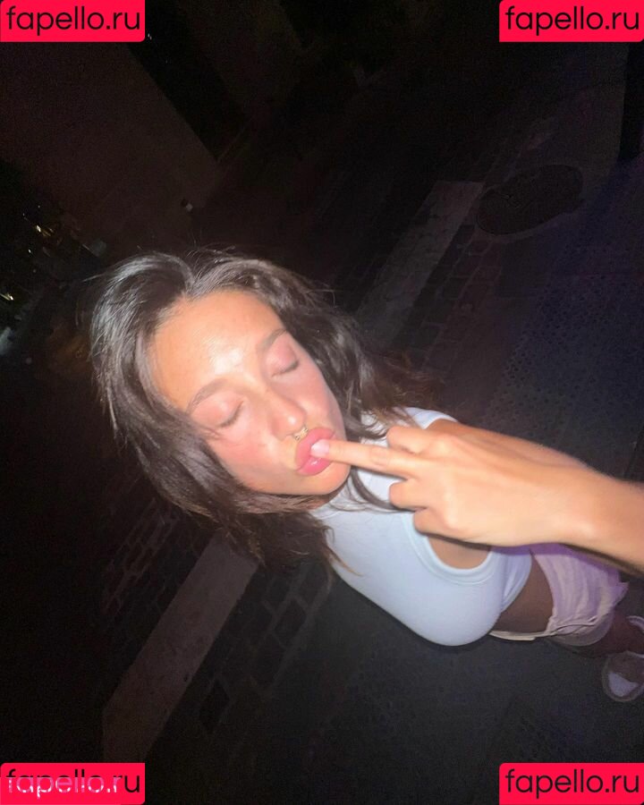 Maria Pedraza Onlyfans Photo Gallery 