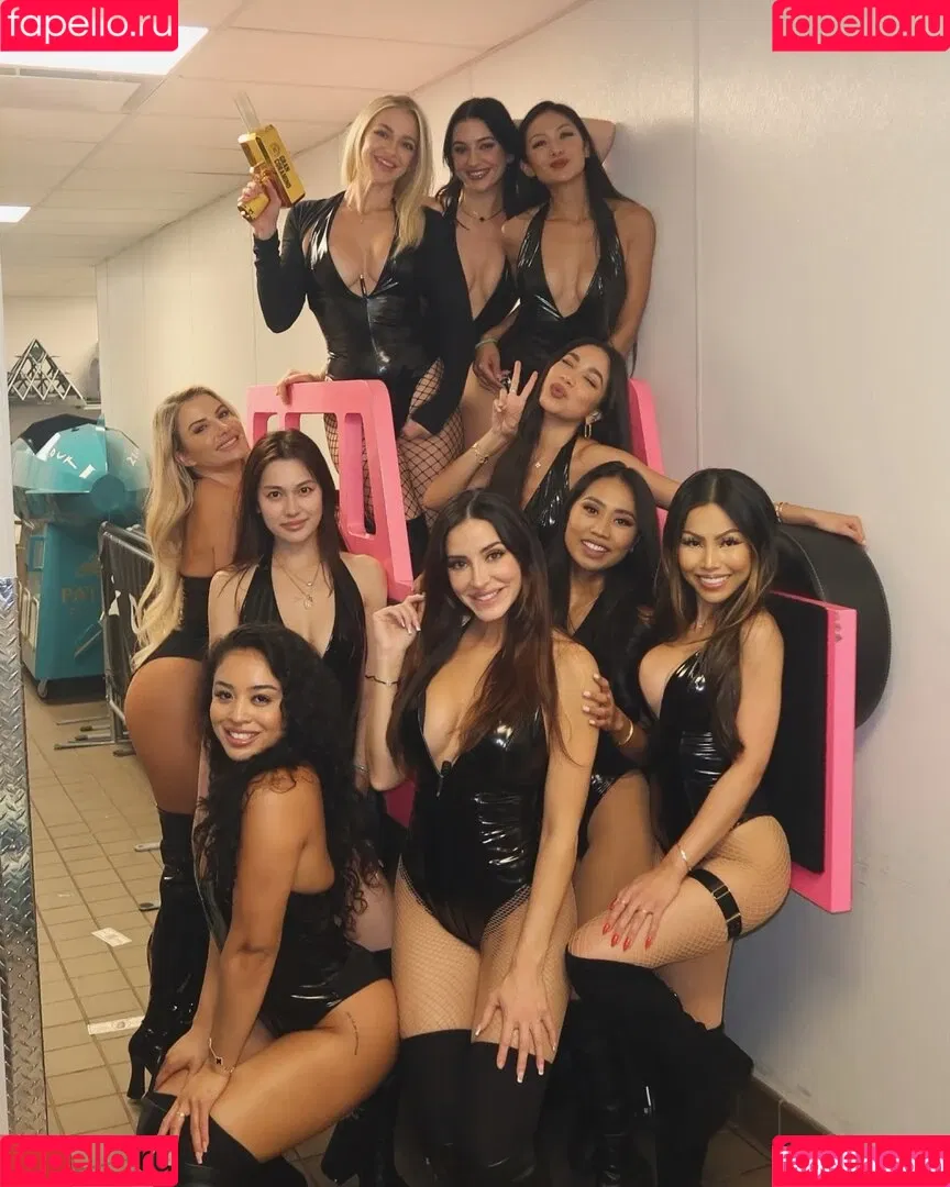 Jane Yum / Jane Yumul / janeymeow / janeyum Onlyfans Photo Gallery 