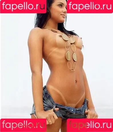 Julia Paes / juliapaesoficial Onlyfans Photo Gallery 