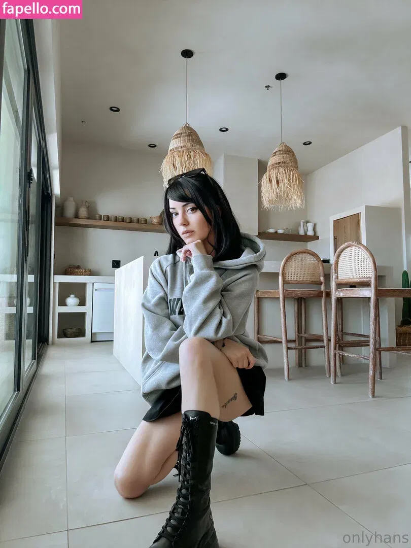 hannahrayninja Onlyfans Photo Gallery 