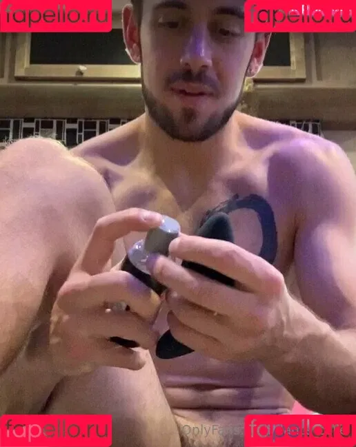 dante_colle / hippiegq_ Onlyfans Photo Gallery 