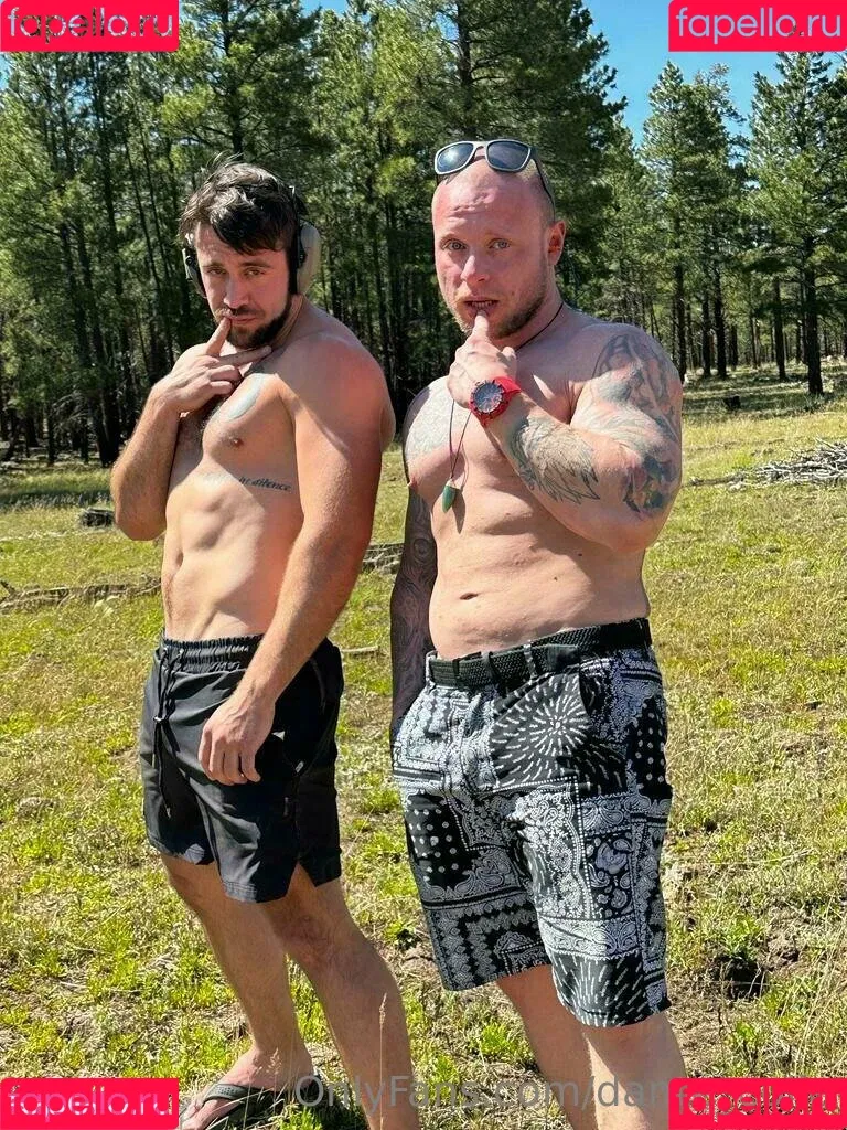 dante_colle / hippiegq_ Onlyfans Photo Gallery 