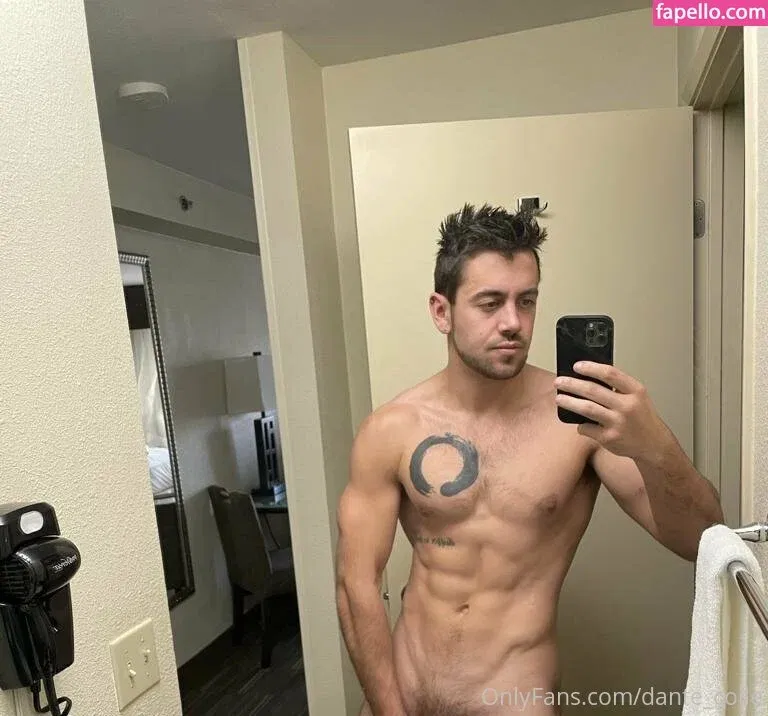 dante_colle / hippiegq_ Onlyfans Photo Gallery 