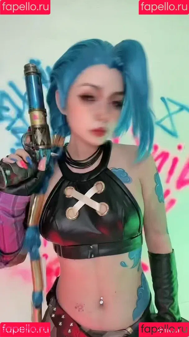Jinx Cosplay Arcane / LeagueLegends / jinxedyumeria Onlyfans Photo Gallery 